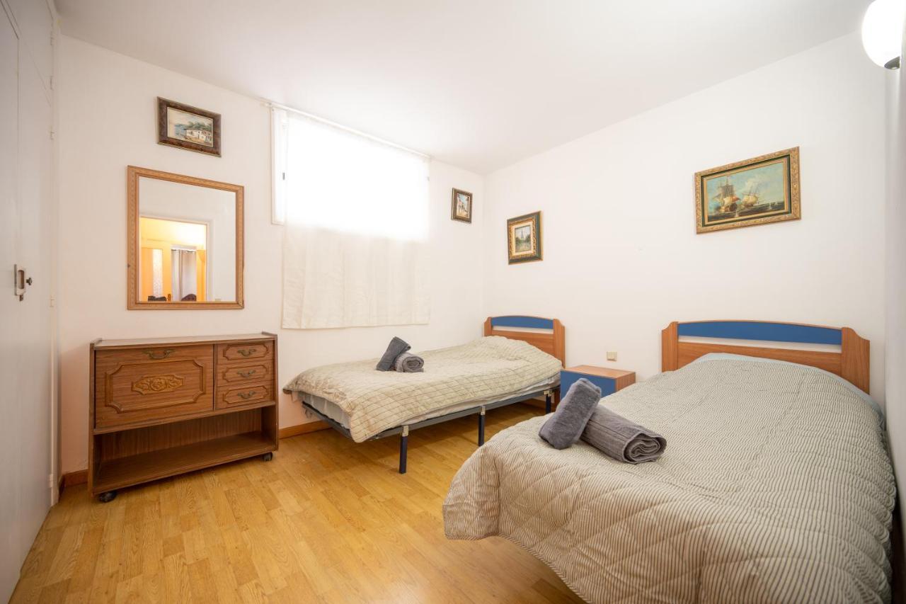 Beautiful Parque Loix 4 Bedroom Apartment Shared Pool, Tennis Court Benidorm Dış mekan fotoğraf